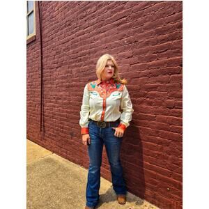 Cream and salmon pearl snap